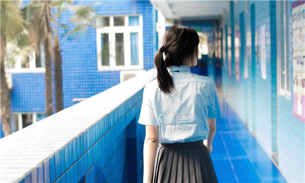 阿拉山口如何找到一个可以帮助我生孩子的女人？